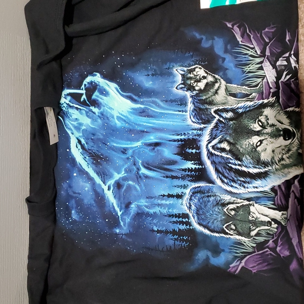 wolf shirt